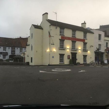 The Pall Tavern Hotel Yeovil Exterior photo